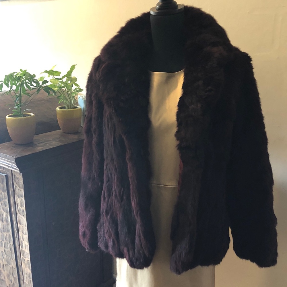 🔥Gorgeous Vintage burgundy fur Coat🔥